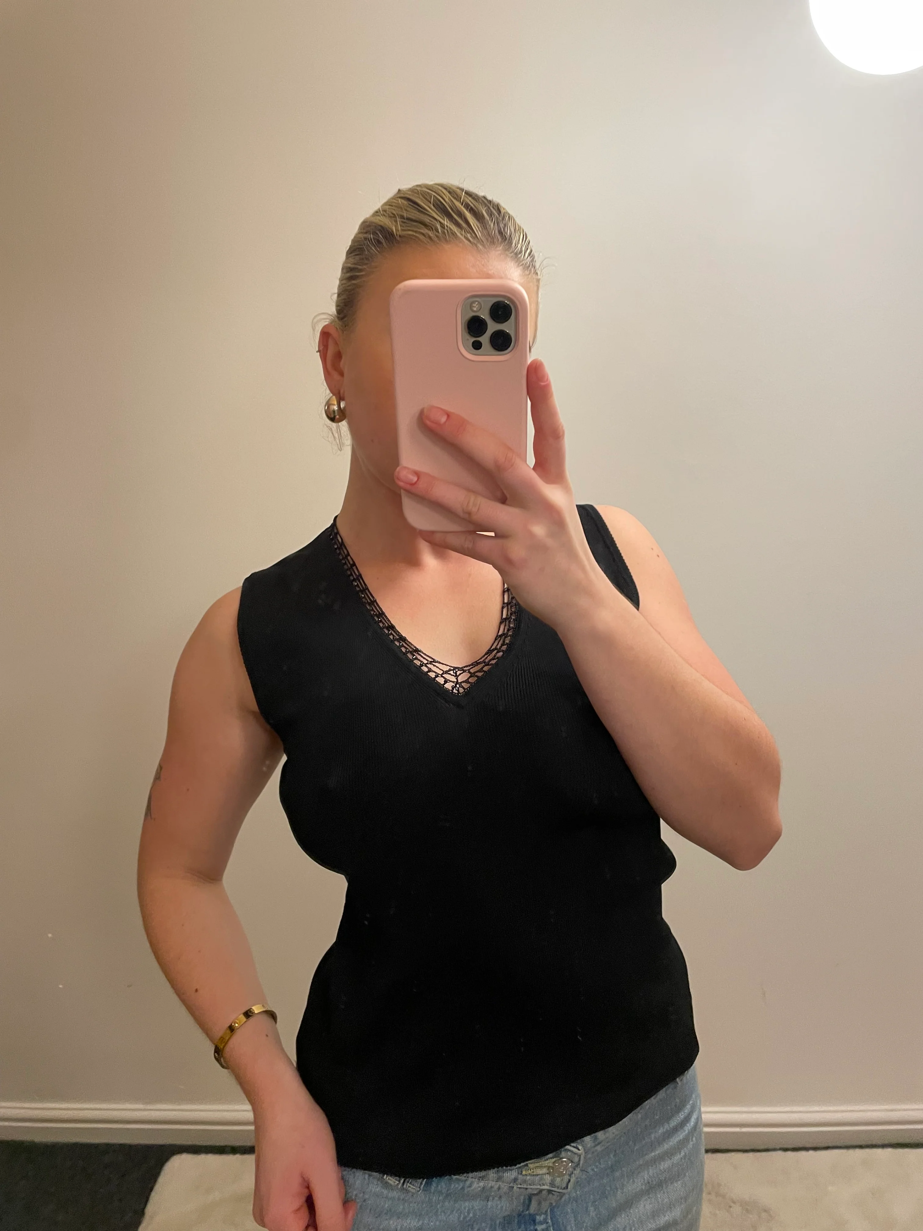 Vintage Wallis v Neck Black Cami - Image 7